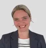 Katja Pavo Merchán, docente y coach lingüística de Helmeca